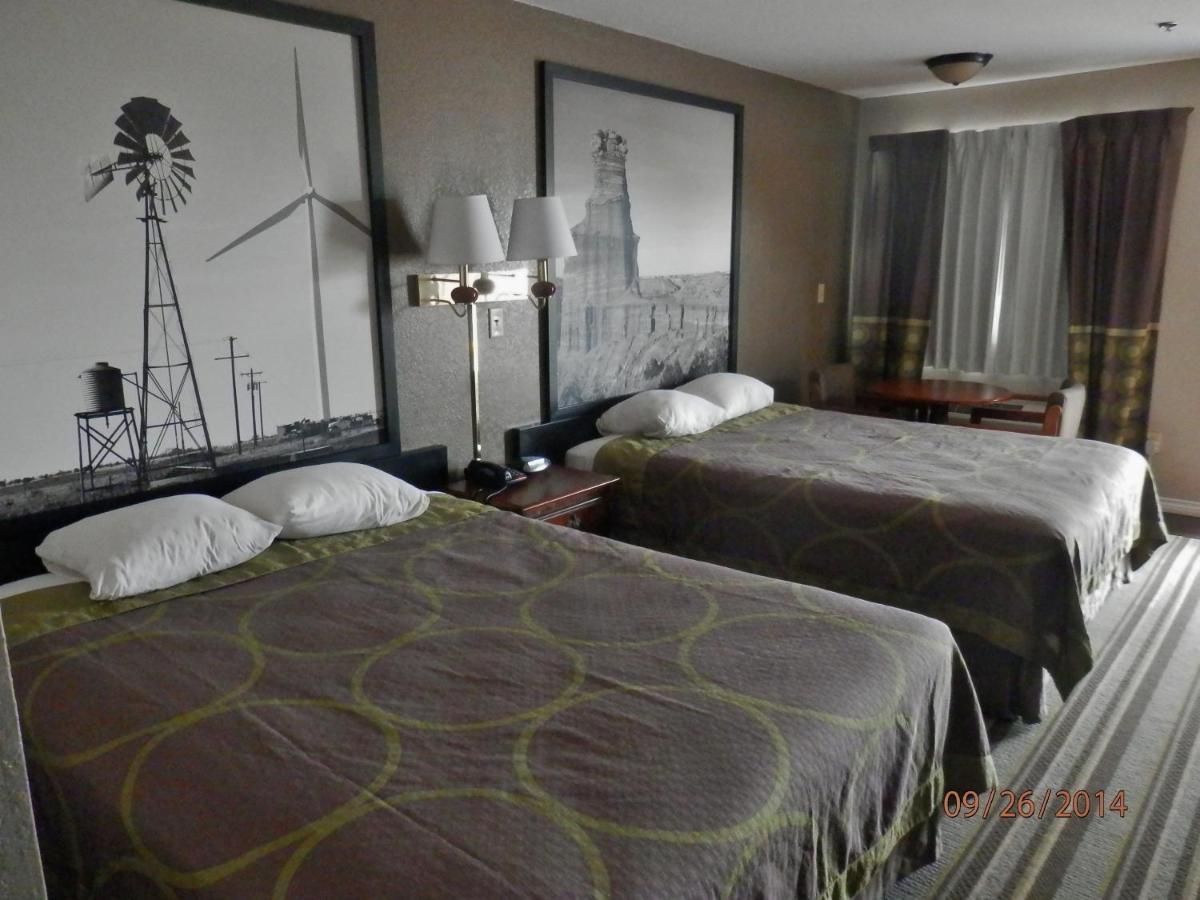 Motel Super 8 By Wyndham Childress Extérieur photo