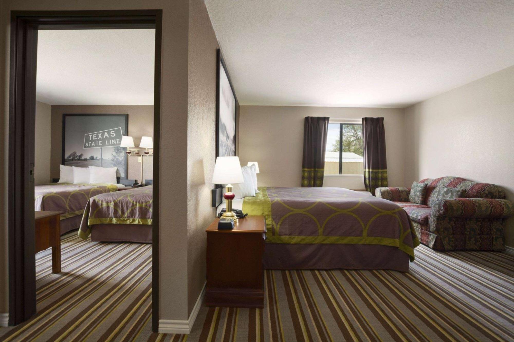 Motel Super 8 By Wyndham Childress Extérieur photo